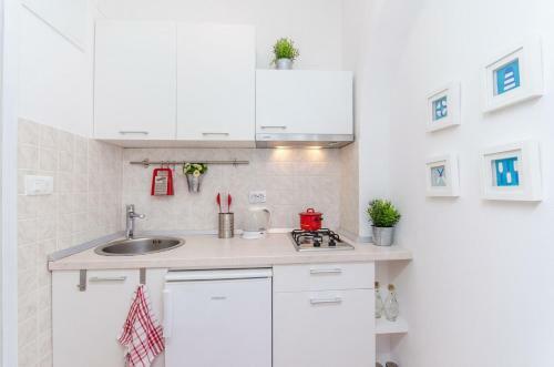 Apartments By The Sea Podstrana (split) - 11627