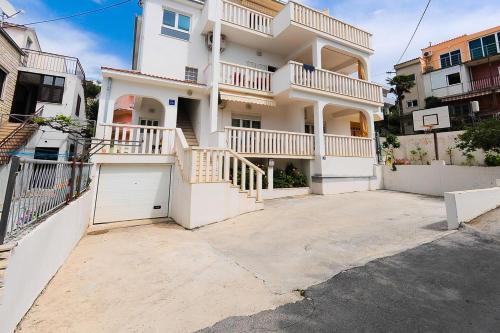 Apartment Podstrana 4859d