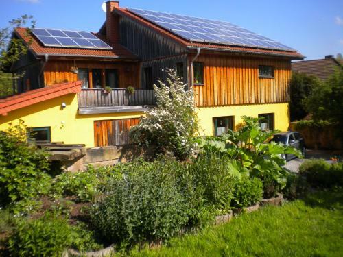 Apartamento Ferienwohnung "eifelstueffje"