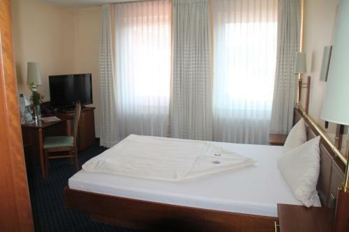 Victoria Hotel