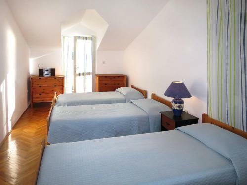 Haus Julija 300s