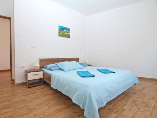 Apartments Edin 1359