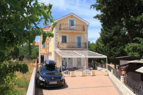 Apartments By The Sea Kraj (pasman) - 3460