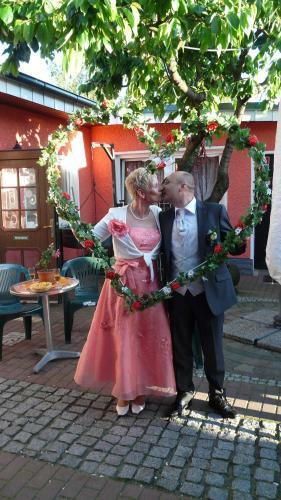 Hostal Pension Hollyday