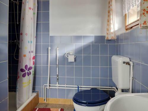 Quaint Holiday Home With Private Balcony In Trusetal