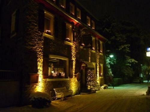 Hostal Weinhaus Moselsch�nke