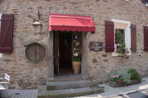 Hostal Weinhaus Moselsch�nke