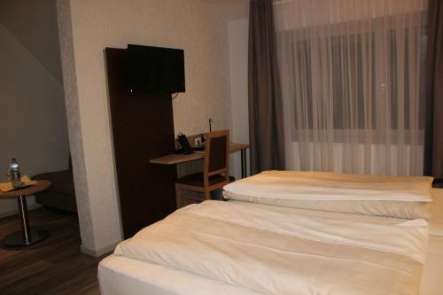 Hostal Hotel Restaurant Kromberg