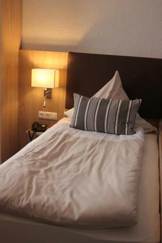 Hostal Hotel Restaurant Kromberg