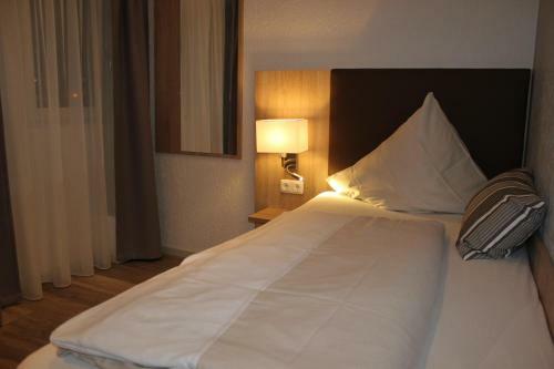 Hostal Hotel Restaurant Kromberg