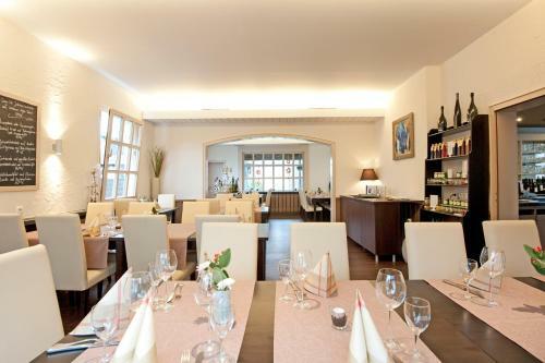 Hostal Hotel Restaurant Kromberg