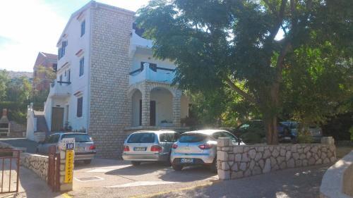 Apartment Pag 15442b