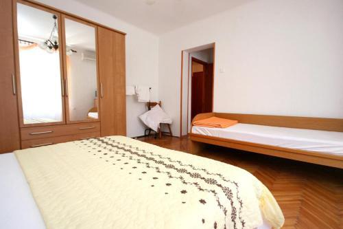 Hostal Triple Room Pag 531d