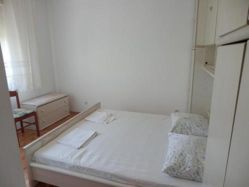 Apartments With A Parking Space Orebic (peljesac) - 12850