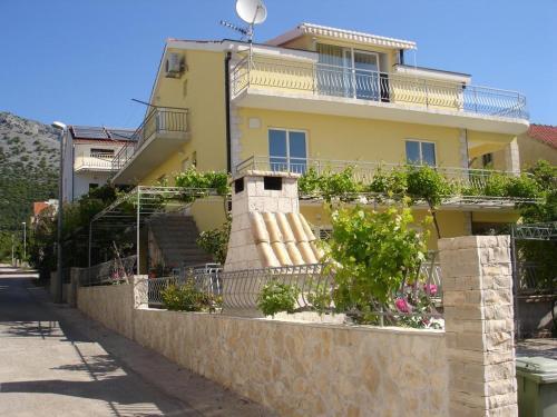 Apartment Orebic 12361a