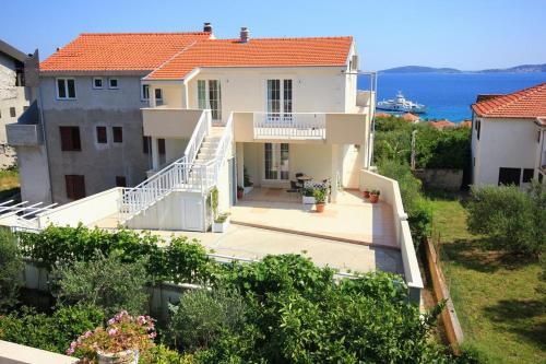 Apartments With A Parking Space Orebic (peljesac) - 10173