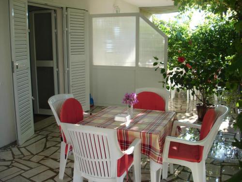 Apartments With A Parking Space Orebic (peljesac) - 12361