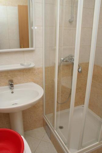 Apartments With A Parking Space Orebic (peljesac) - 4516