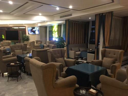 Ya Ju Fu Hotel