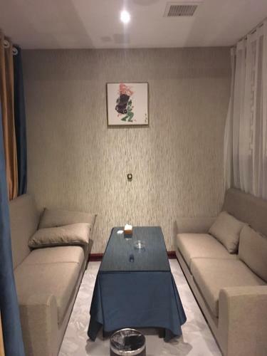 Ya Ju Fu Hotel