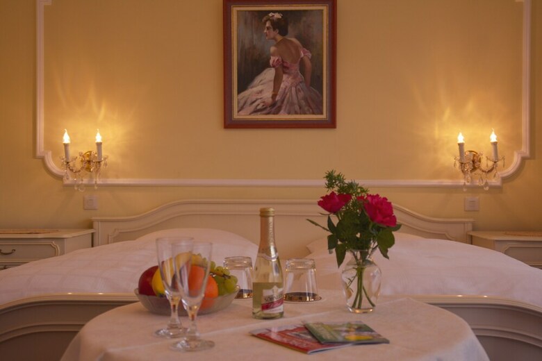 Hostal Hotel Garni Regina