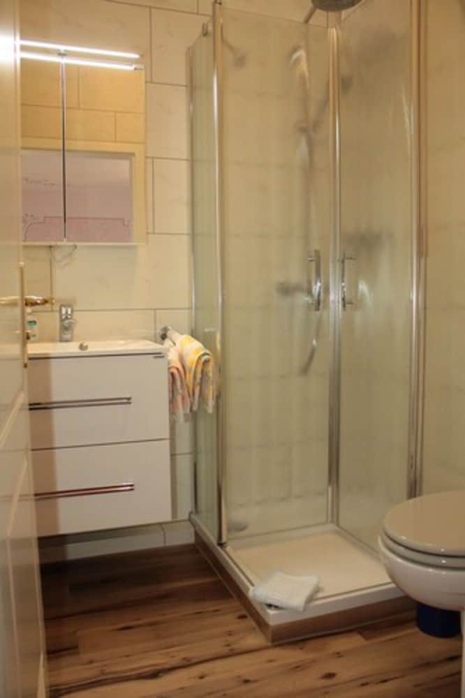 Hostal Hotel Garni Regina