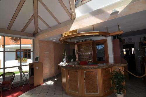 Hotel T�lzer Hof