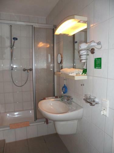 Hostal Waldpension Brake
