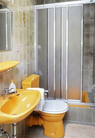 Hostal Fr�hst�ckspension Staller