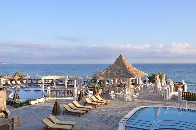 Alexander Beach Hotel & Village (.)
