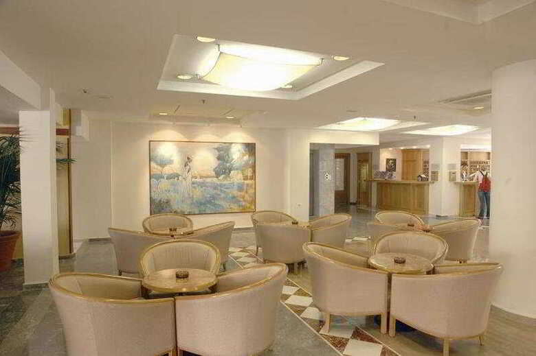 Hotel Minos