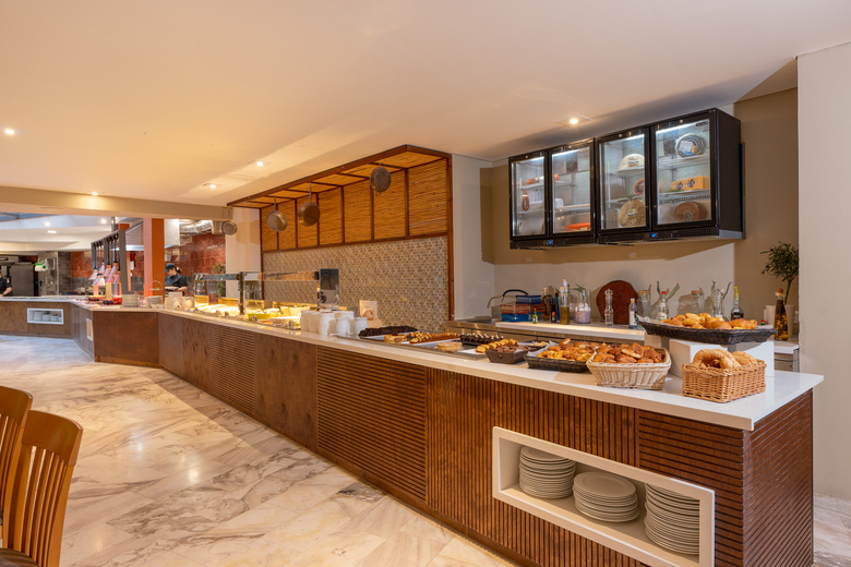 Hotel Minos