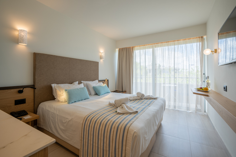 Hotel Minos