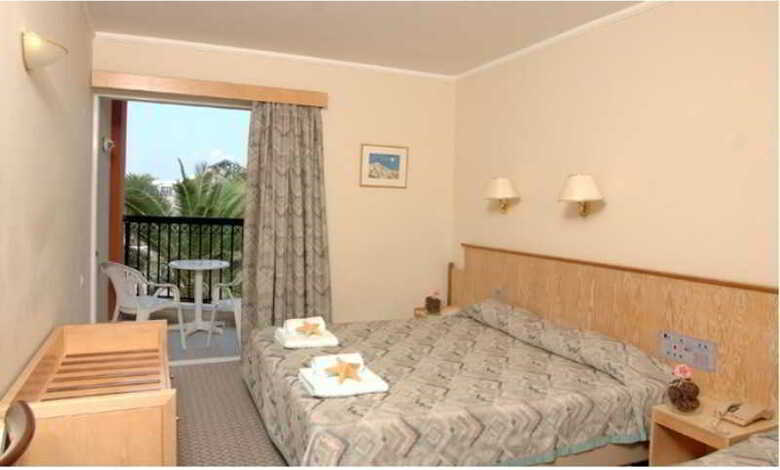 Hotel Minos Mare