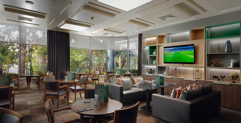 Hotel Holiday Inn Athens Airport