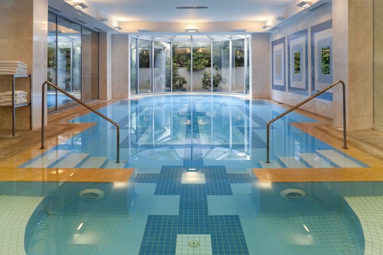 Hotel Holiday Inn Athens Airport