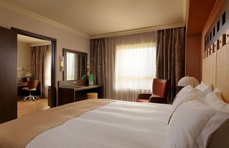 Hotel Holiday Inn Athens Airport