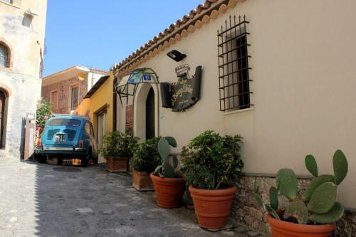 Hostal Borgo Medievale