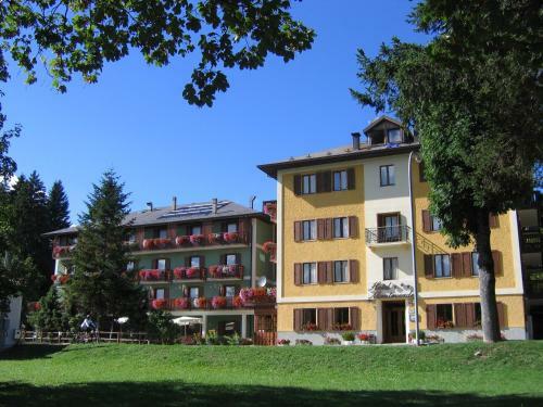 Hotel Albergo Monteverde