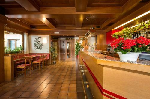 Hotel Garn� Ai Serrai