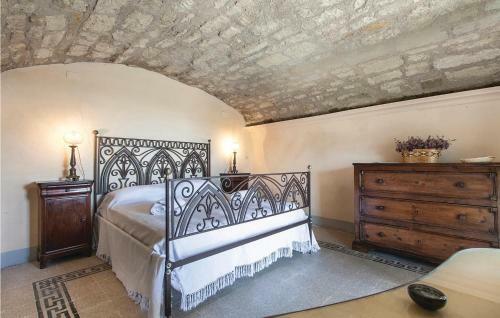 Holiday Home Castiglione In T. -vt- 16