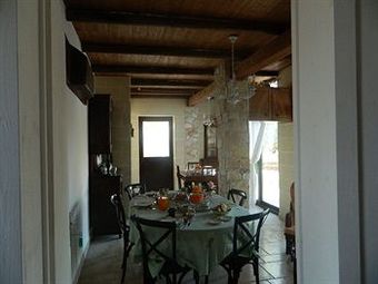 Fontana Vecchia B&B