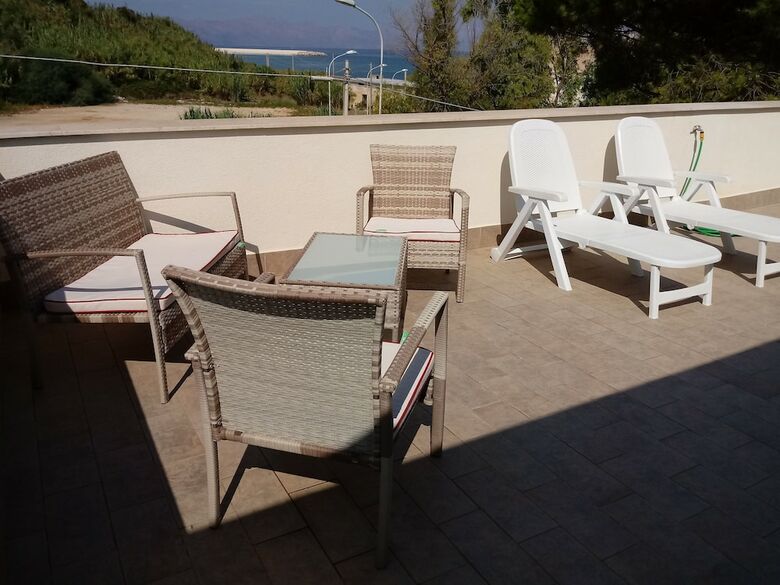 Apartamento Mansarda Al Mare