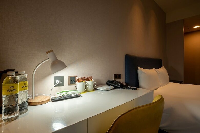 Hotel At Boutique