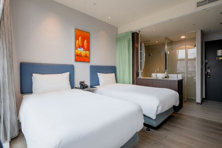 Hotel At Boutique