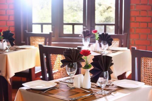 Hotel Madhumanthra Resort