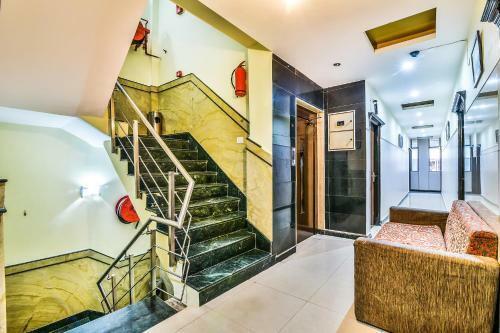 Fabhotel Kingston Patel Nagar