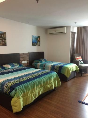Nazrins' Studio Apartment
