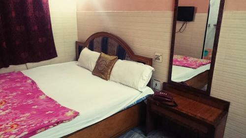 Hotel Aditya Inn