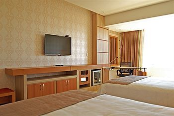 Hg Tower Hotel